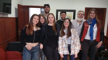 La experiencia de la juventud: ¿cómo fue votar por primera vez con la boleta única en La Plata?