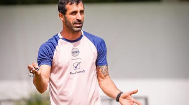 Zaniratto paró un equipo para enfrentar a River con un solo cambio en el Lobo