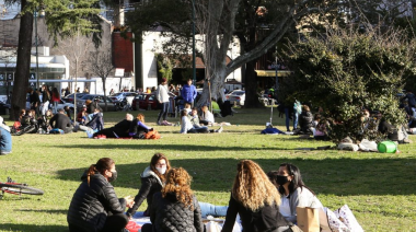 ¿Un paseo de 15 minutos puede cambiarte el día? La ciencia dice que sí