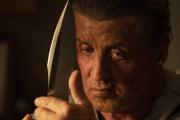 De veterano a novato: el salto al vacío de “John Rambo” con un galán de Netflix como heredero del mito