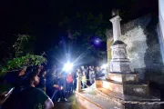La Plata como nunca la viste: recorré sus ejes históricos en una visita guiada nocturna con historia, gastronomía y una vista única