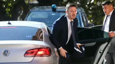 Con la posible salida de Petri, el Ministerio de Defensa se convierte en la pieza más codiciada del tablero político