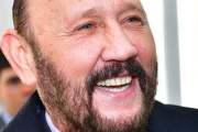Formosa limita la reelección pero Gildo Insfrán puede volver a postularse