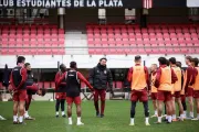 Eduardo Domínguez mueve el tablero: Estudiantes prepara cambios para enfrentar a River