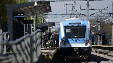 El tren Roca se suma al reclamo y paraliza a miles de usuarios