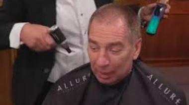 Diego Santilli se rapó en vivo tras el triunfo libertario en la provincia de Buenos Aires