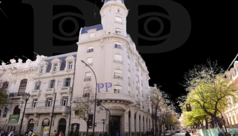 Alak y Kicillof inauguraron la puesta en valor del edificio del Ente Municipal de La Plata | VIDEO