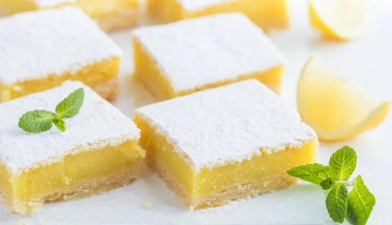 Receta de cuadraditos de limón para disfrutarlos en casa
