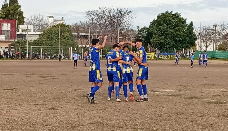 En un sábado apasionante la Liga cambió de líder en pocos minuto y ahora se define todo en la última fecha