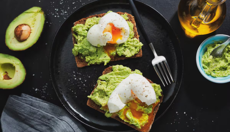 ¿Sabías que hay desayunos que pueden ayudarte a bajar el colesterol sin cambiar toda tu dieta?
