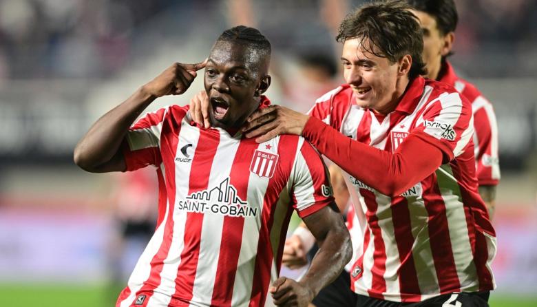 Estudiantes resucita ante Huracán