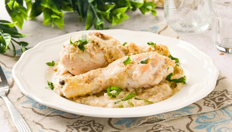 Pollo con salsa de almendras al estilo asiático