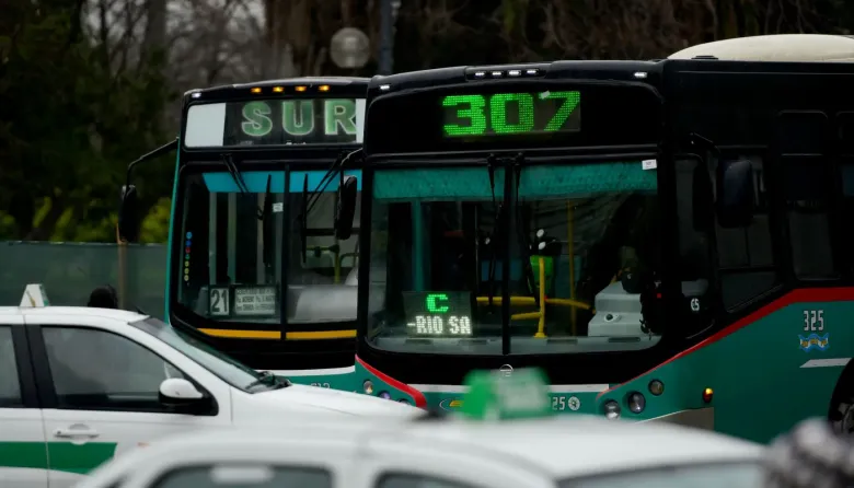 El boleto de micro en La Plata rozará los $600 en octubre
