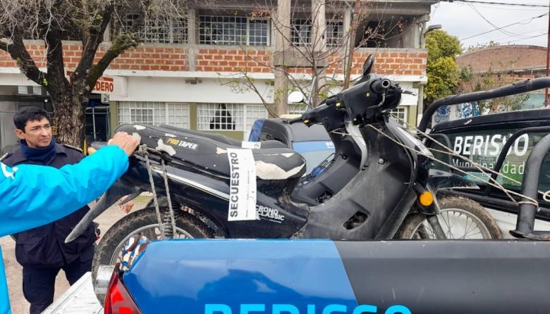 Controles de Seguridad Vial: Retención de vehículos y motos por falta de documentación y casco