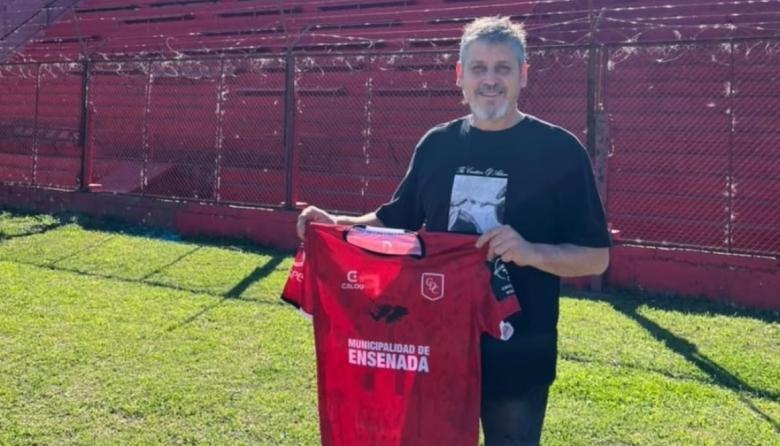 Un regreso con acentro tripero: Indio Ortiz es el nuevo DT de Cambaceres