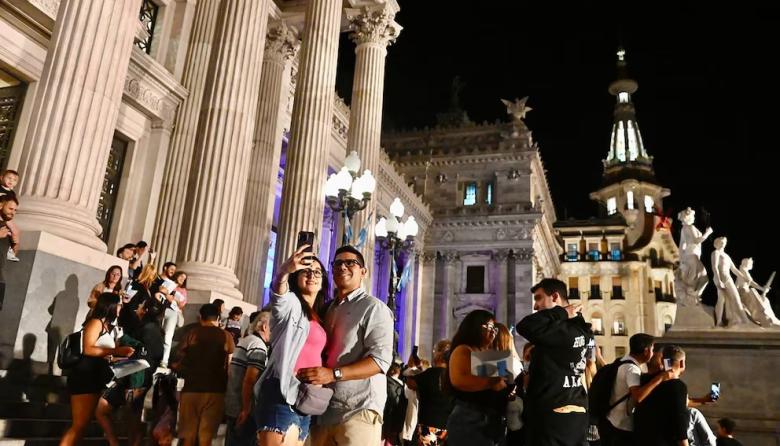 La Noche de lo Museos celebra 21 años  con una edición más festiva, más curiosa y más libre