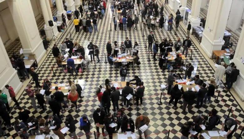 Elecciones en PBA | Fuerza Patria acortó distancias y quedó a solo 29 mil votos de La Libertad Avanza