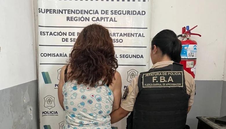 Delincuente "in fraganti" en Berisso: Detuvieron a una mujer que intentaba perpetrar un robo en una finca familiar