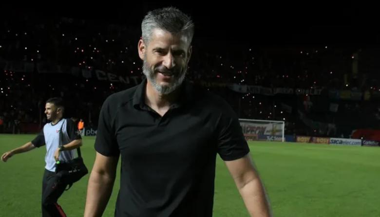 Gimnasia apuesta por un hombre conocido: Ariel Pereyra vuelve a casa como DT de la Reserva