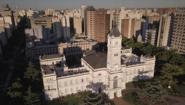 La Libertad Avanza presiona por un pago automático en La Plata