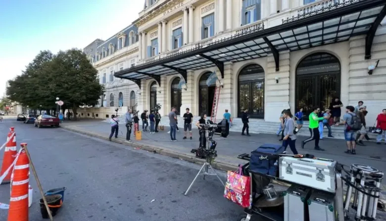 LA PLATA | Netflix ya confirmó cuánto cobrarán los extras por jornada