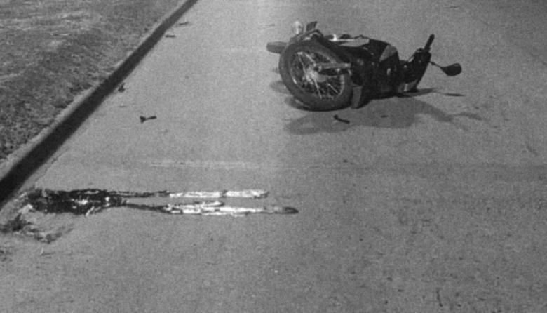 Siniestro fatal en la avenida 520: falleció la mujer que agonizaba tras caer de su moto