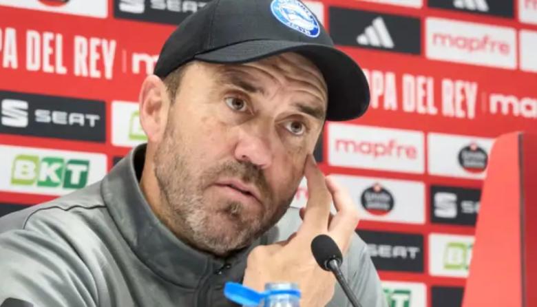 "Nadie se comunicó conmigo": Eduardo Coudet rompió el silencio sobre el interés de River