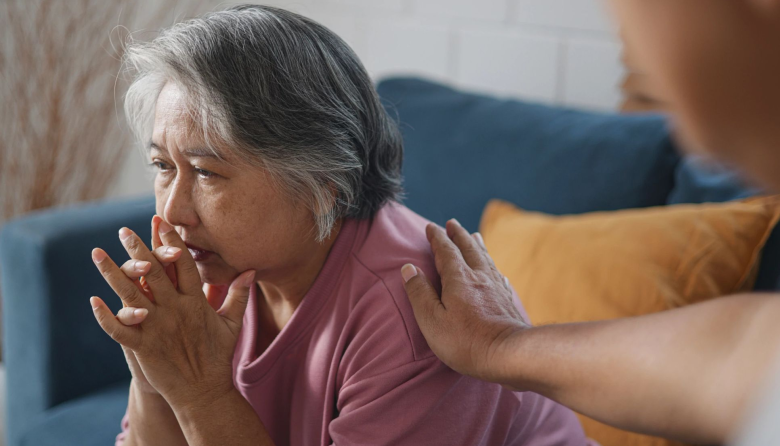 Café con cafeína y demencia: qué revela un estudio con 130.000 personas