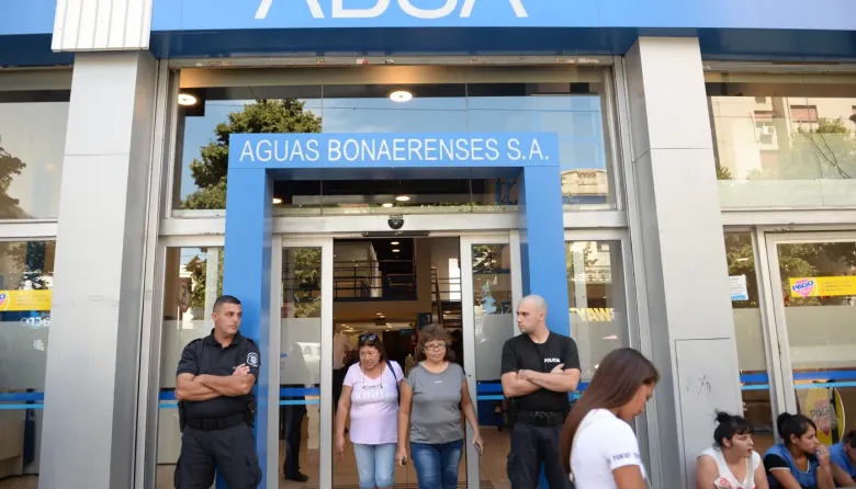 ABSA aplicará cargos retroactivos en las boletas de agua de abril y mayo en la Provincia de Buenos Aires