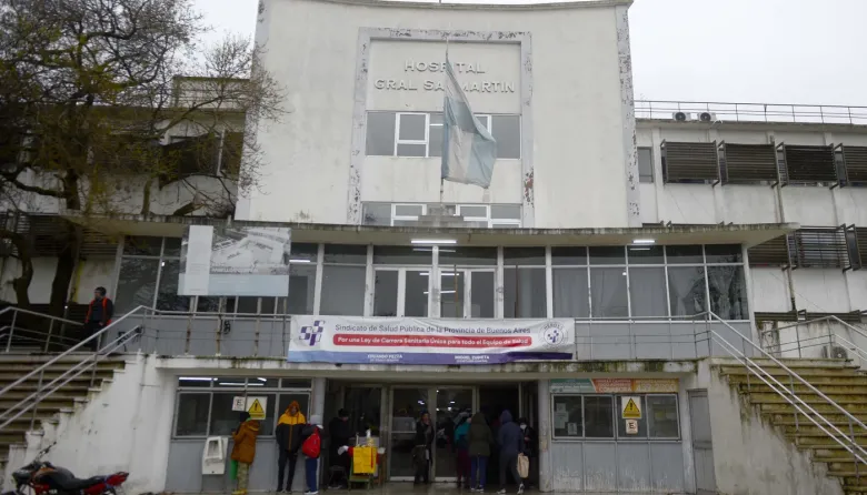 Tragedia en La Plata: un hombre falleció intoxicado por comer una tortilla