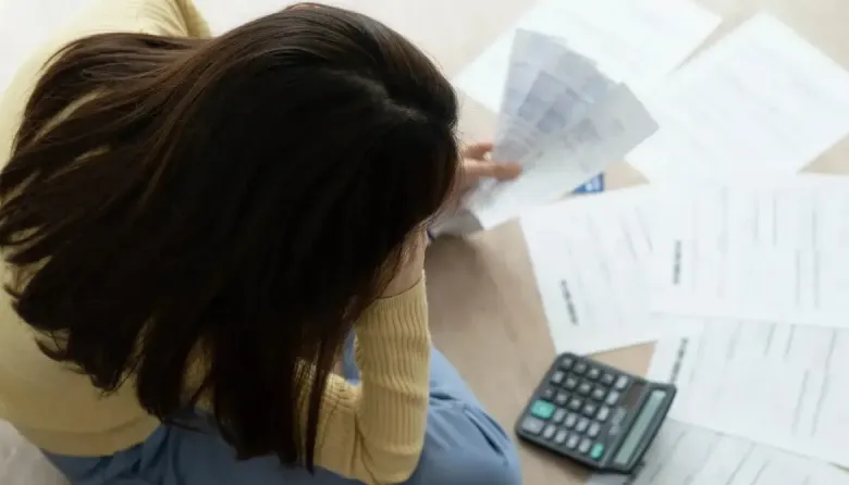 La mora en créditos familiares alcanza su nivel más alto en 20 años