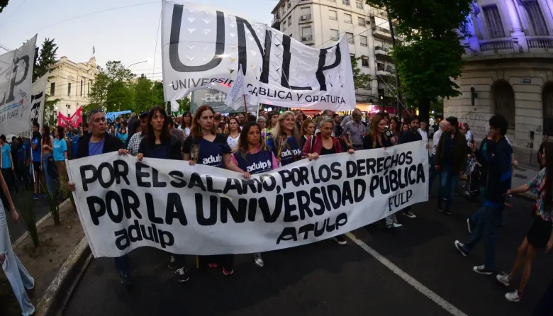 Sin acuerdo: cuándo se detiene la actividad en la UNLP