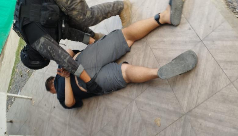 Cae en Guernica el "especialista" en robar camionetas Toyota: un remisero con un frondoso pasado criminal