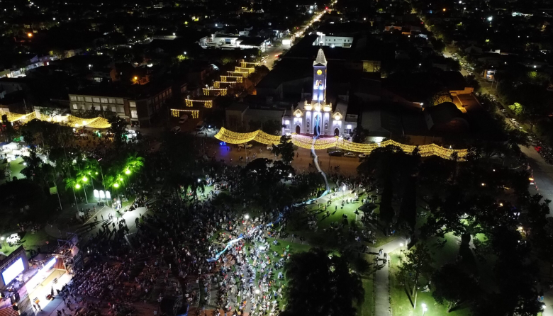 Avellaneda celebró sus 174 años con reconocimientos y becas deportivas