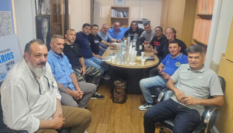 El sindicalismo ultra contra Milei sumó a la UTA y a Metrodelegados: ¿quiebre o traición en el transporte?