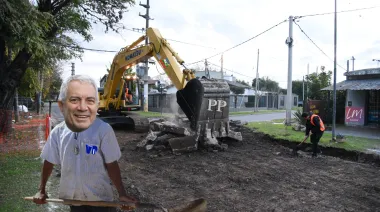 Alak inició las obras en Villa Elisa: asfalto, iluminación y mejoras en escuelas