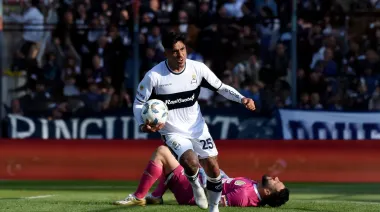 Gimnasia va por Tarragona y suena Lucas Pratto como alternativa