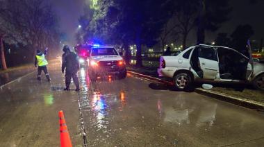 Accidente en Berisso: una mujer resultó herida tras chocar su auto contra un colectivo