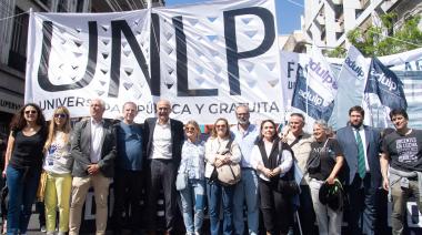 Docentes de la UNLP profundizan su plan de lucha con paros y movilizaciones