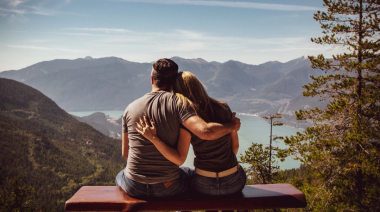 ¿Por qué algunas parejas eligen vivir separadas?