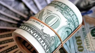 El plan del Gobierno para mantener el dólar en torno a los $1.300 hasta las elecciones