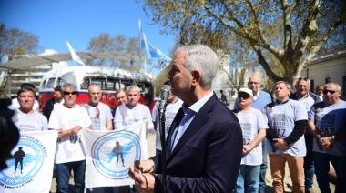 Alak despidió a un contingente de excombatientes platenses que viajará a las Islas Malvinas