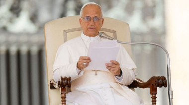 El papa León XIV descartó reformas en la Iglesia sobre LGBTQ+ y matrimonio igualitario