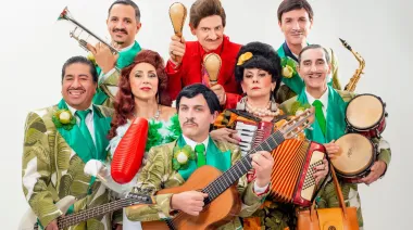 Los Amados celebran más de tres décadas de historia con un espectáculo lleno de nostalgia, humor y pasión