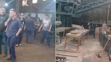 Cierre de Acerías Berisso: policías intentan desalojar a trabajadores que tomaron la fábrica | VIDEO