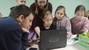 Cómo Ucrania sostiene la educación en plena guerra con Rusia