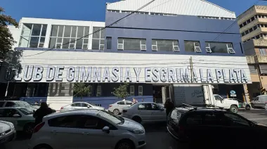 Daniel Onofri vuelve a la escena y se suma a la carrera por la presidencia de Gimnasia