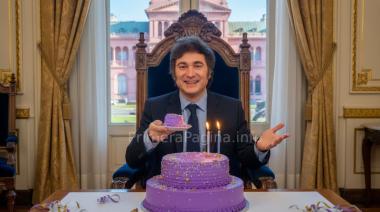 Milei cumple hoy 55 años, pero sin cumplir nada de lo que prometió