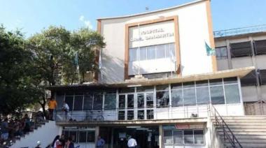 Grave accidente entre una moto y un auto en La Plata: un joven de 18 años fue hospitalizado