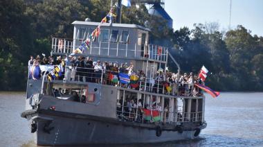 Berisso revivió su historia con el emotivo Desembarco Simbólico